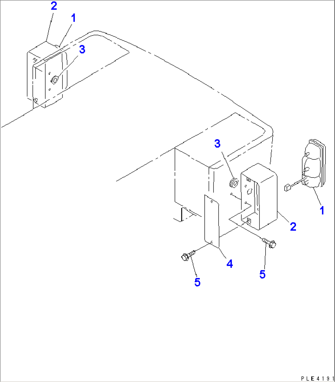 LIGHT AND MOUNTING (REAR COMBINATION LAMP)